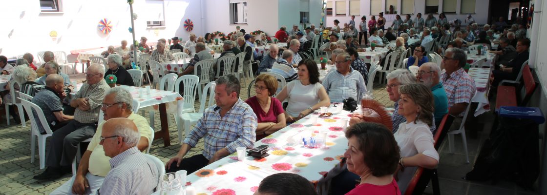 AbrigodosVelhosTrabalhadorescomemora50anos_F_1_1598010667.