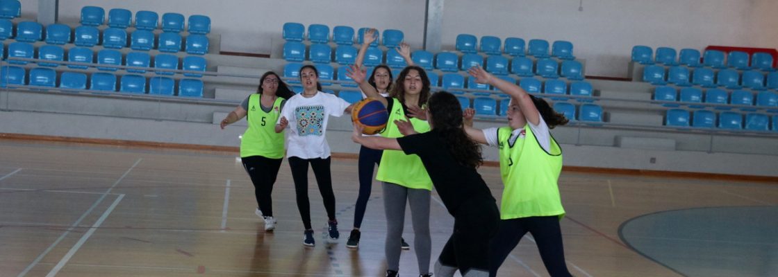 BasquetebolnosJogosdoMunicpio_F_3_1598006962.