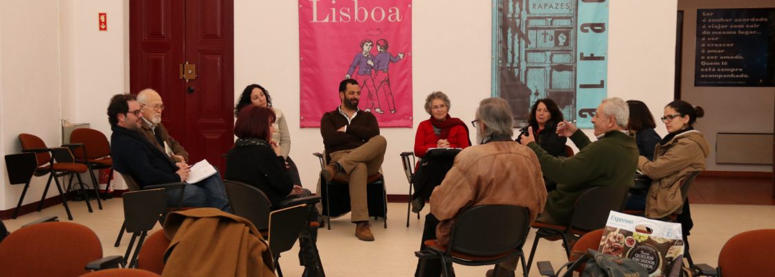 ClubedeLeiturarecebeescritoraAnaCristinaSilva_F_0_1598008037.