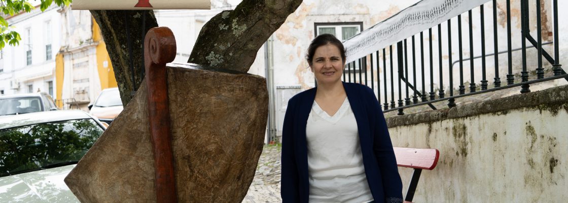 DeCoraonoLargoCantigasdeAbril_F_14_1598001408.