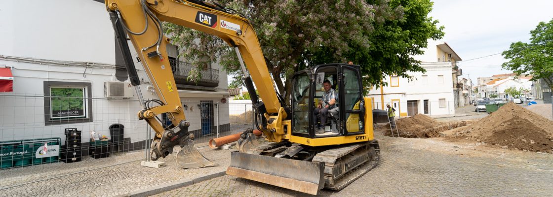 EmpreitadadeRequalificaodoEspaoPblicoeAmbienteUrbanodaRuaTefiloBragaedeLargosePraasdoCentroHistri...