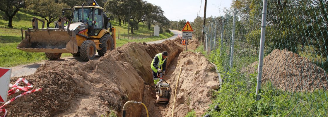 ObraderenovaodacondutadeabastecimentodeguaaoCiborro_F_1_1598012745.