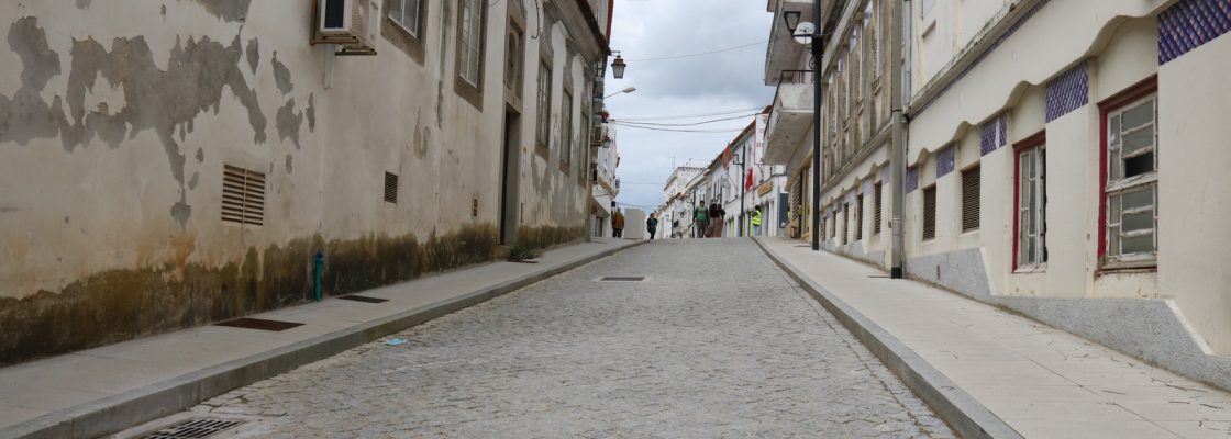 ReaberturaaotrnsitodaRuadeAvizRuadasEscadinhaseRuadeSoMiguel_F_4_1598001356.