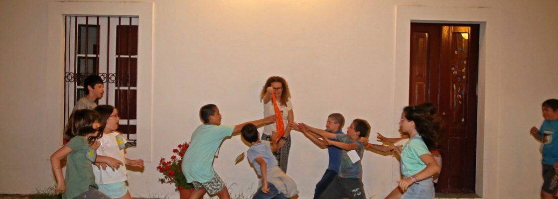 UmanoitedeaventuranaBibliotecadeMontemoroNovo_F_1_1598006381.