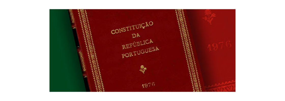 Saudação da Câmara Municipal aos 45 anos da Constituição da República Portuguesa. Constitui...