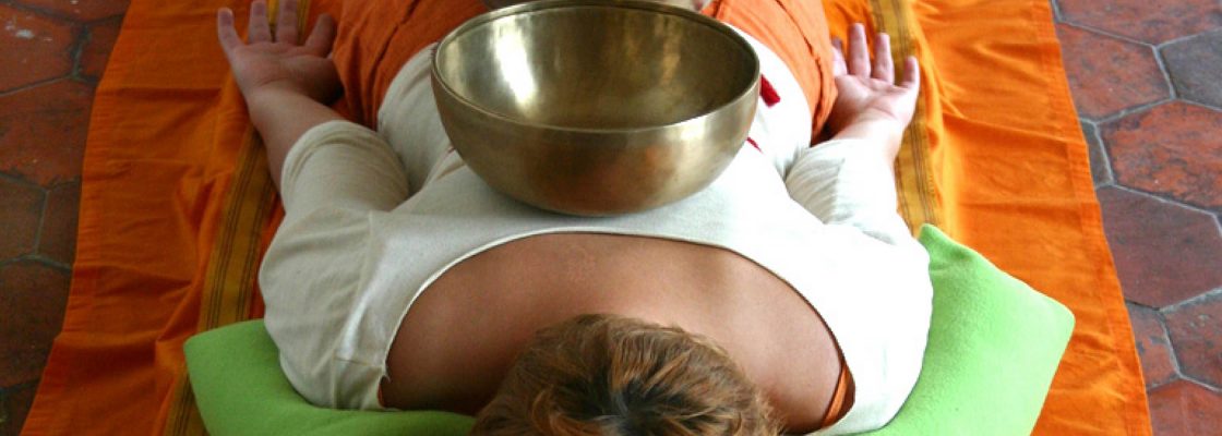 Uma Pausa com Taças Tibetanas por Ana Rita Palmiro