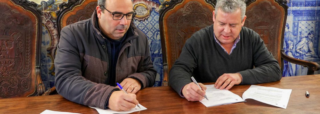 Assinados protocolos de Delegação de Competências nas áreas da Educação e Saúde