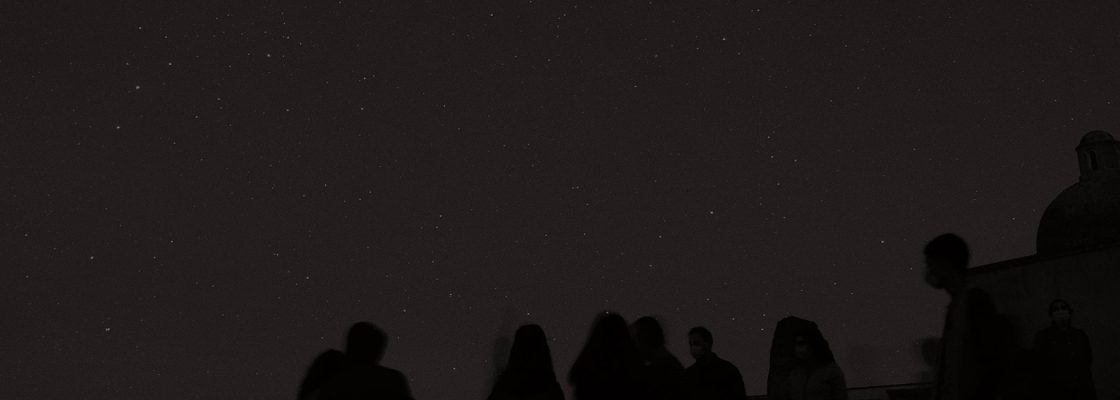 Observação Noturna de Estrelas