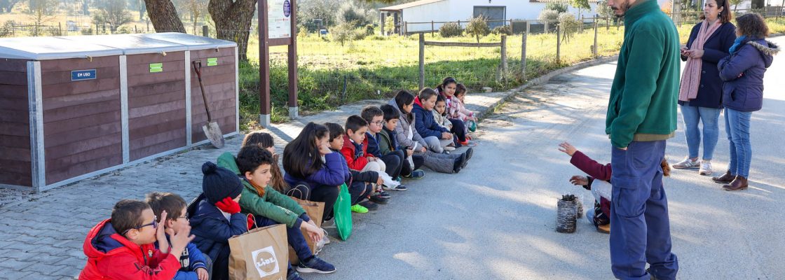 Semana Compostagem_Alunos Escola e Func JF Cort Lavre (5)