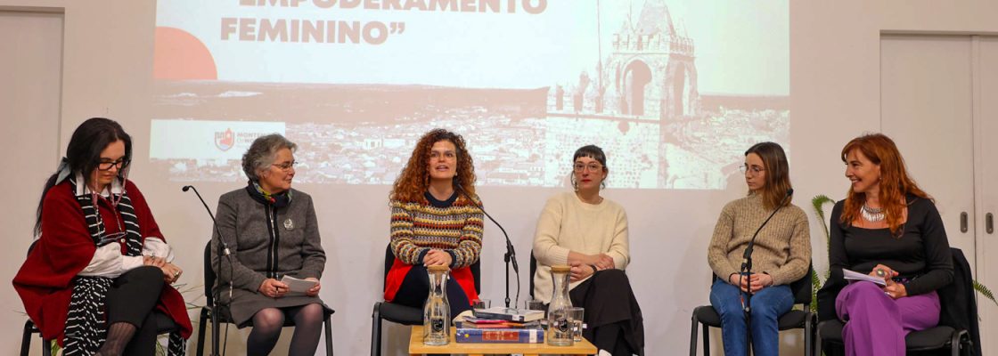 Empoderamento feminino foi tema de mesa redonda na Biblioteca Municipal