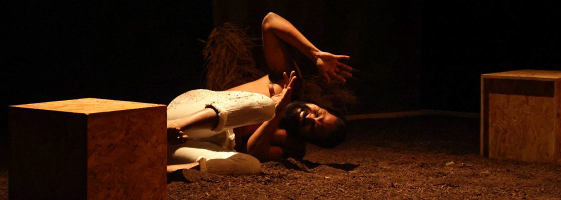 ‘Kindzu’ encerra Festa do Teatro 2023