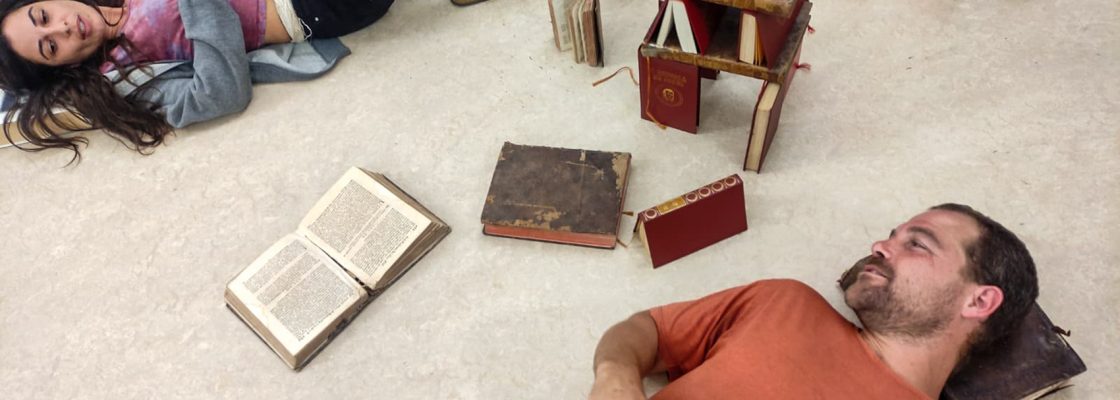 Sessões de ‘Epifania’ levam a população a repensar a Biblioteca Municipal