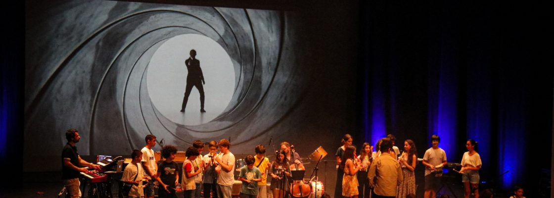 Viagem ao Mundo da 7ª Arte encheu Curvo Semedo com a Comunidade Escolar