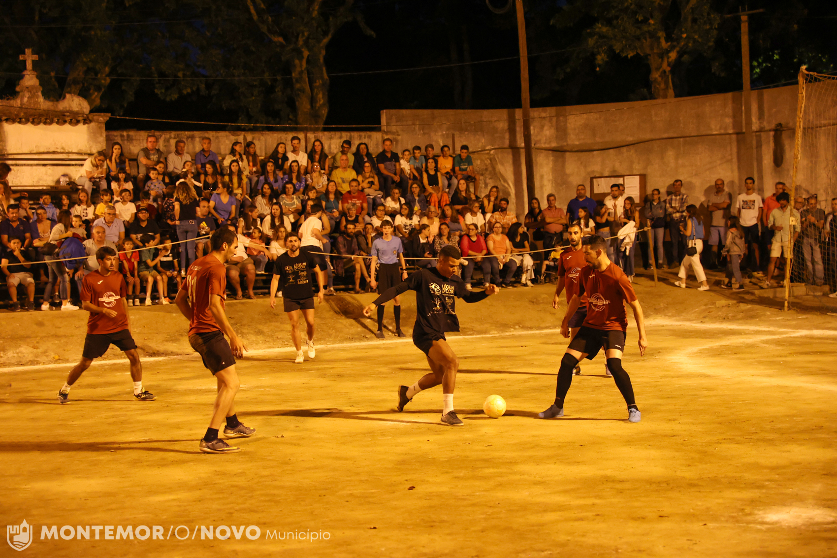 Bola Oficial de Futsal para os Campeonatos Distritais de Seniores