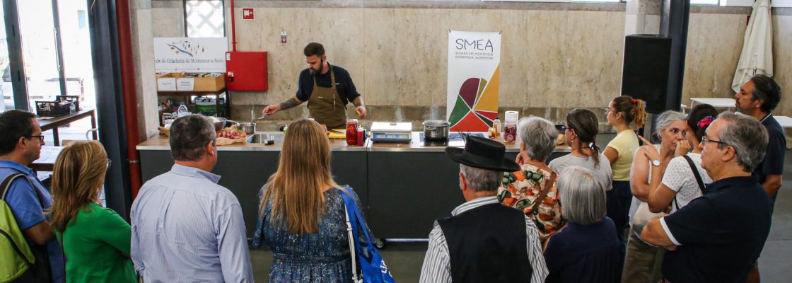 Cebola Roxa de Montemor em destaque no Mercado Municipal