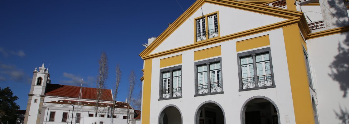 Abertas inscrições para Escola de Ballet, Oficina do Canto e Oficina do Teatro e do Imaginário...