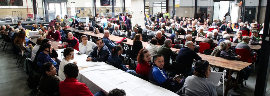 “Encontro entre Instituições” com casa cheia no Mercado Municipal
