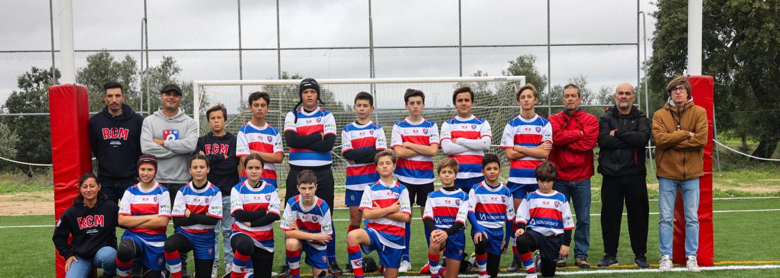 SUB 14 DO RCM EM TORNEIO EM FAZENDAS DO CORTIÇO