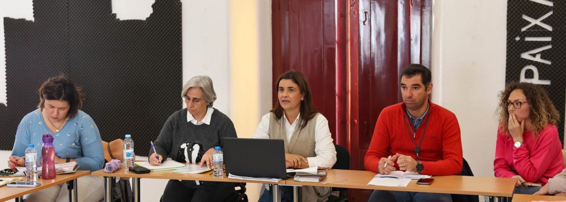 Conselho Local de Ação Social reuniu na Biblioteca Municipal