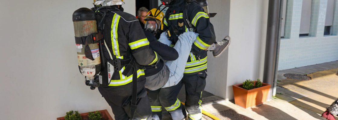 Dia Internacional da Proteção Civil comemorado com simulacro na Escola Secundária