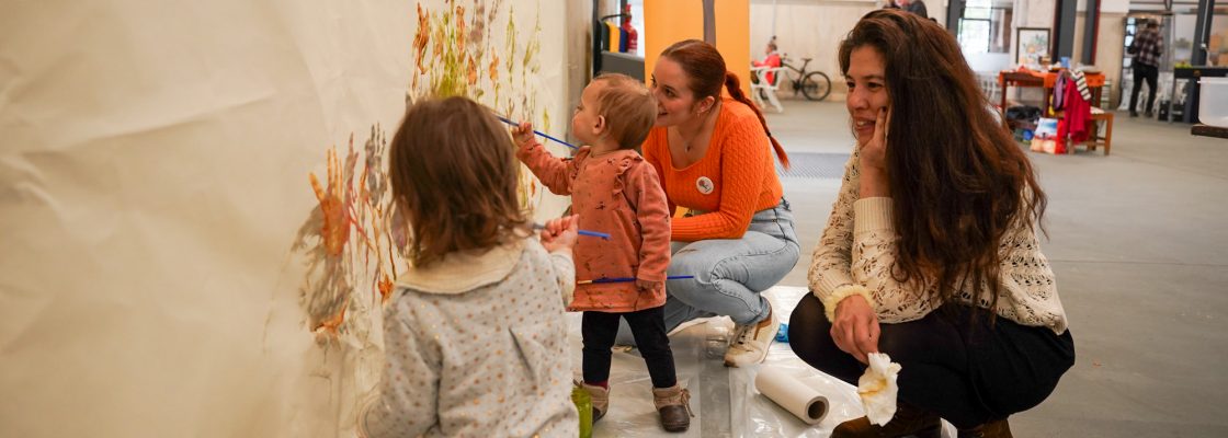 ‘Cores no Mercado’ estimula criatividade infantil no Mercado Municipal