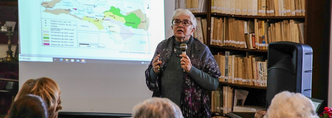 Teresa Fonseca no Ciclo de Conferências no Convento de S. Domingos