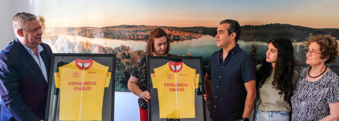 Município de Montemor-o-Novo recebe Camisola Amarela de Fernando Emílio