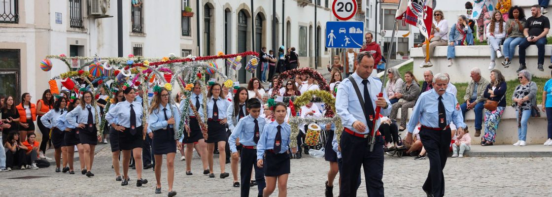 Marchas Populares voltam a trazer folia dos “Santos” à Praça da República