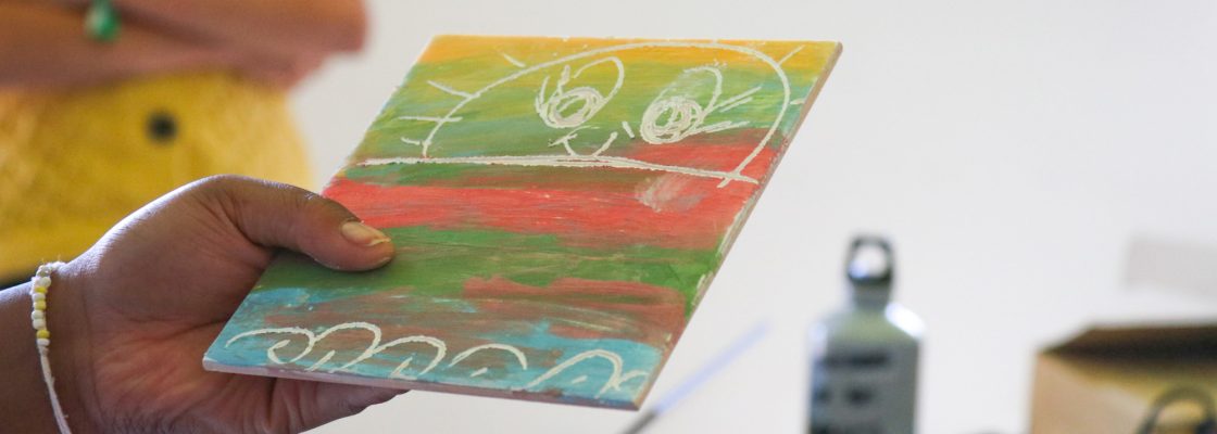 Jovens do Centro Juvenil participam na atividade ‘Azulejos Viajantes’