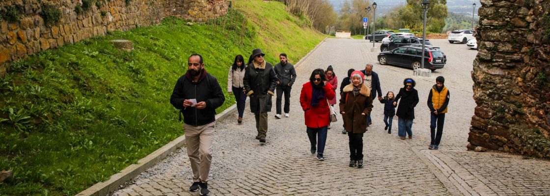 Castelo de Montemor-o-Novo recebe visita às Paróquias Intramuros