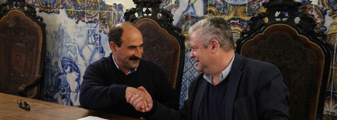Município e União de Freguesias de Cortiçadas de Lavre e Lavre assinam Contratos Interadminist...