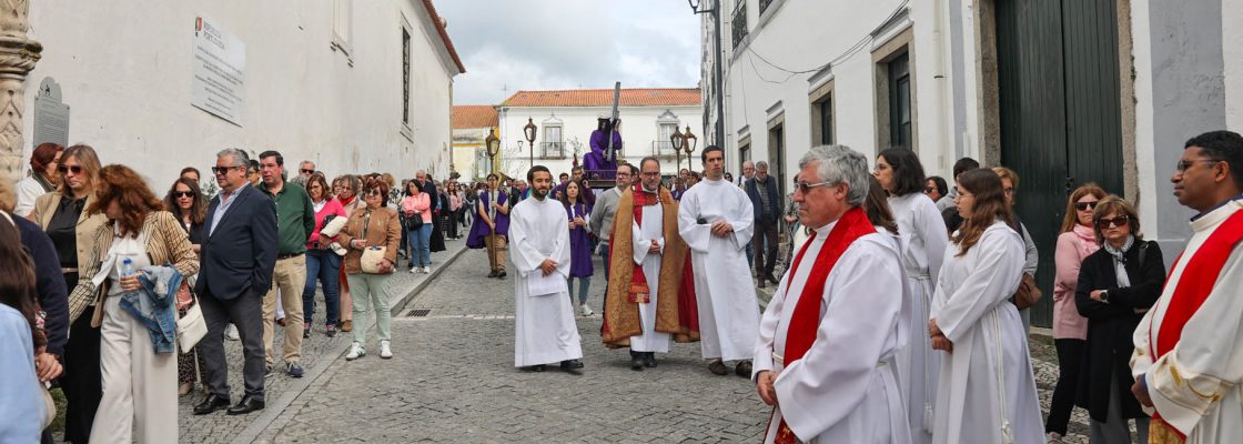 Procissão do Senhor Jesus dos Passos no Domingo de Ramos