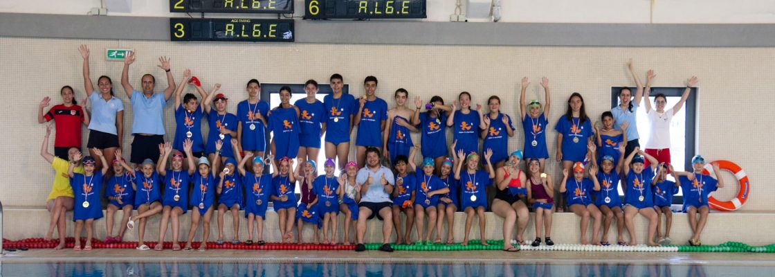 Jogos do Município de Natação no encerramento da Piscina Coberta Municipal