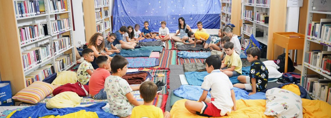 Viveu-se mais Uma Noite de Aventura na Biblioteca no âmbito do Programa de Férias de Verão