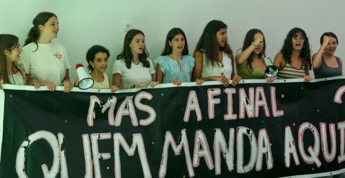 Oficinas de Teatro do Projecto Ruínas promoveram apresentação de fim de ano letivo 2024/2025