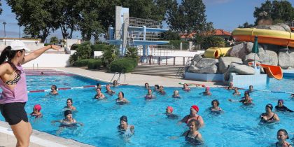 Aulas de Hidroginástica têm lugar nas Piscinas Recreativas Municipais